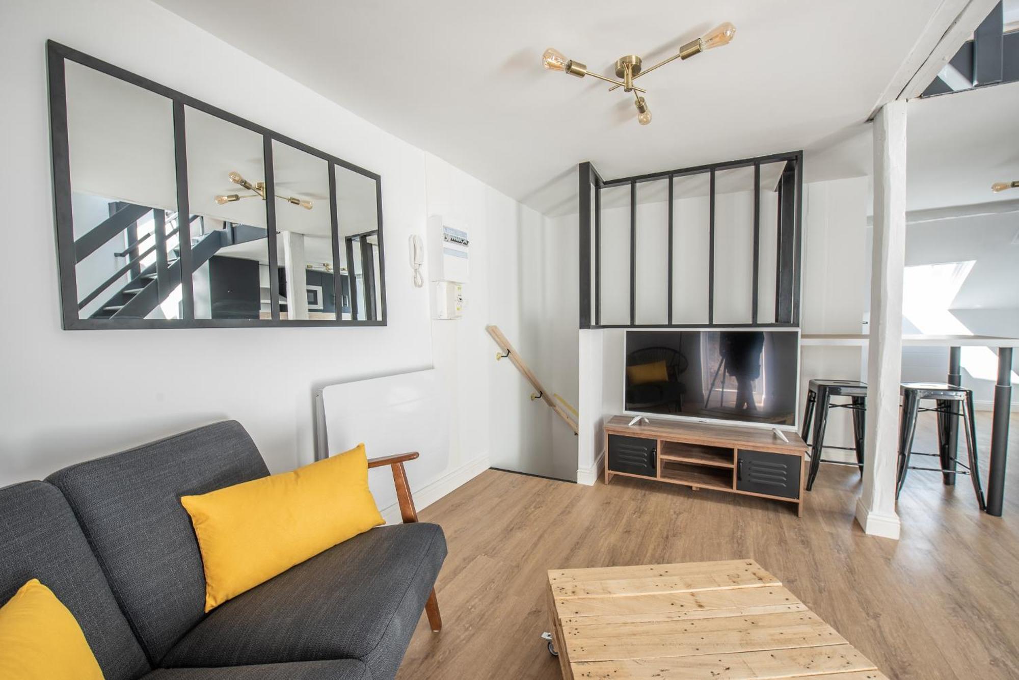 Au Nouveau Boulonnais - 4 Appartements Charmants Pour Couples, Familles Et Groupe D'Amis, Vieille Ville Et Centre Ville De Boulogne Sur Mer Exterior foto